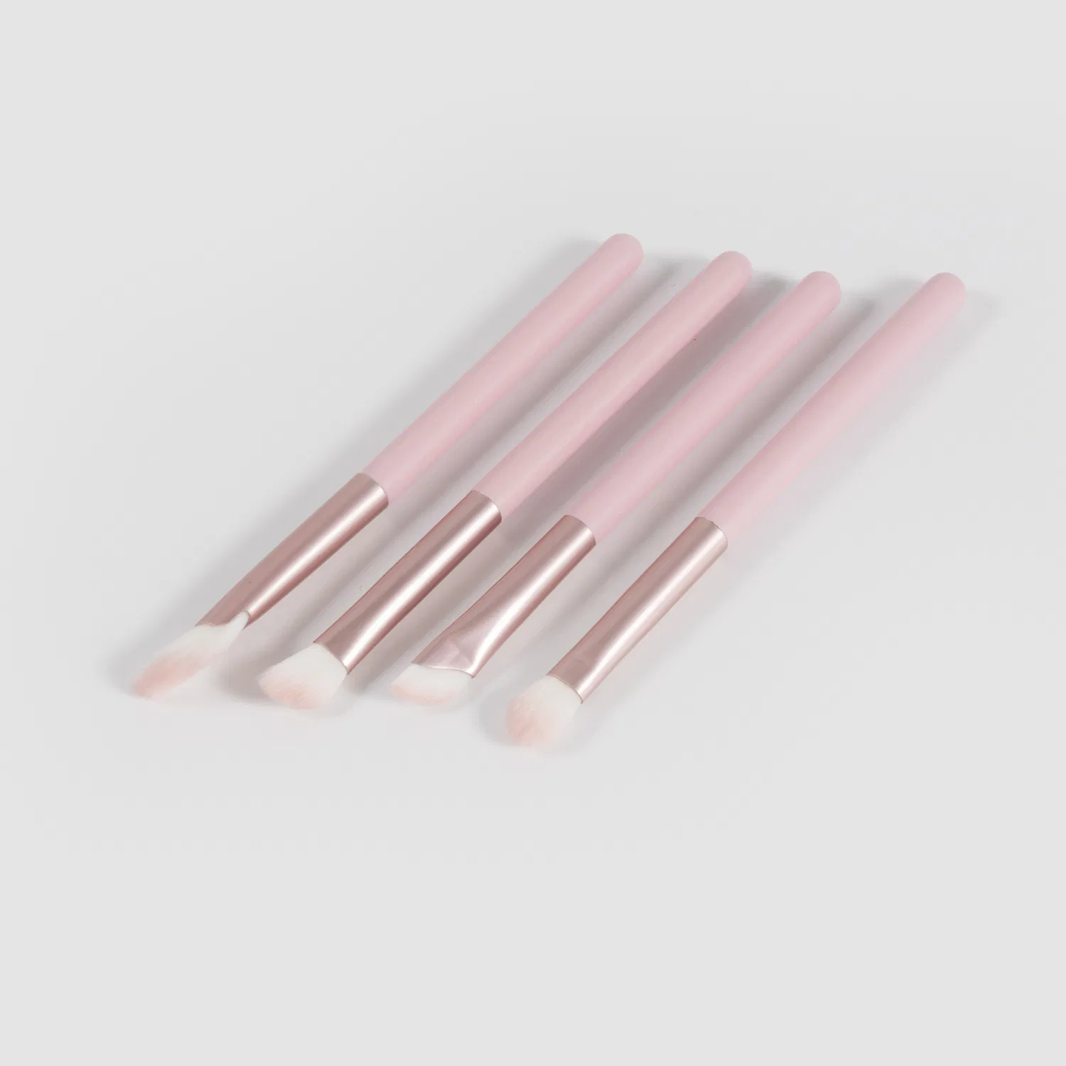 Pincel de maquillaje suave, fino, esponjoso, no irritante, con gran poder de agarre