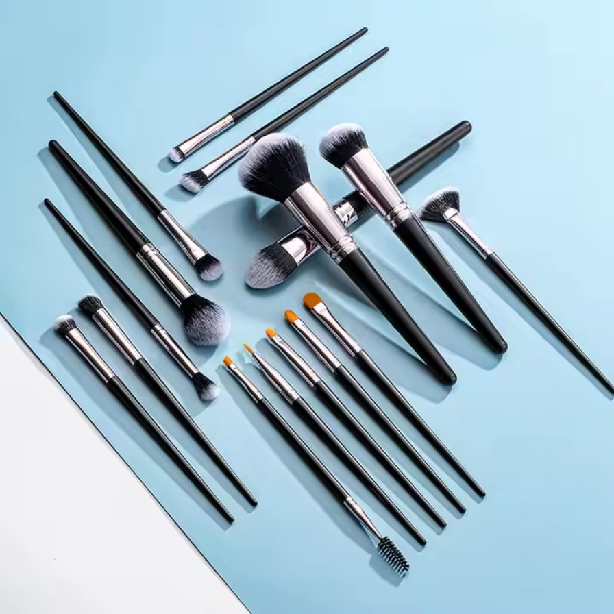 Conjunto de brochas de maquillaje cosmético para base, polvo, sombra de ojos y difuminado de corrector