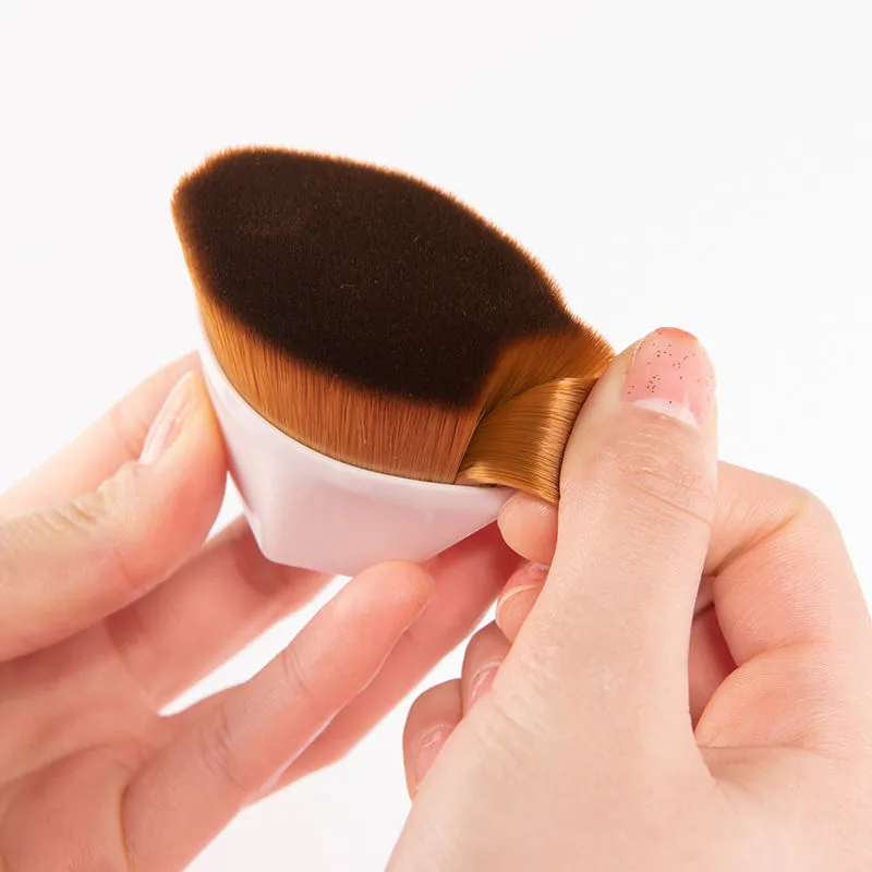 Pincel plano de cerdas sintéticas profesional para base de maquillaje 2