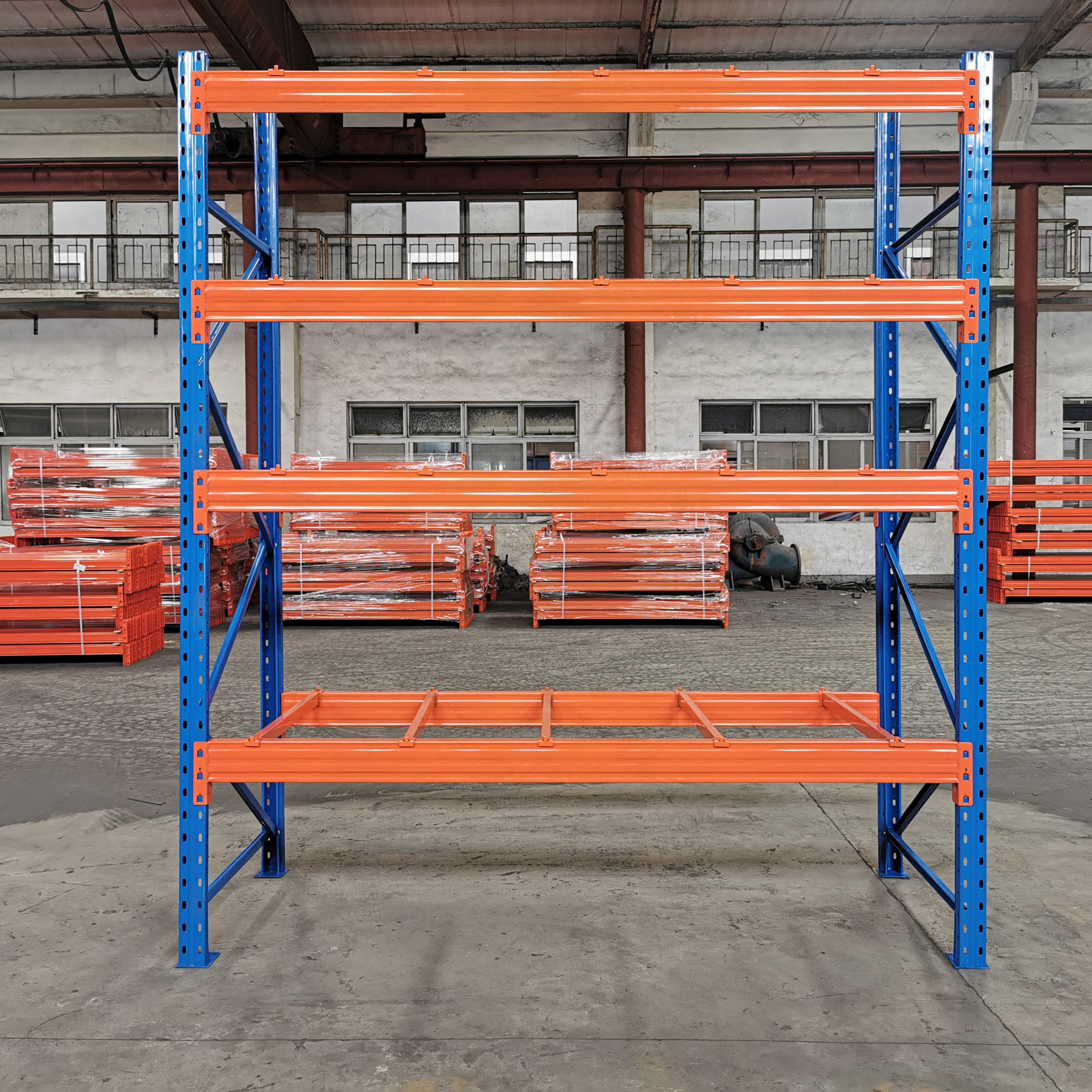 Heavy Duty Steel Pallet Rack with Durable Support Beams Customizable Logistics Storage Solution