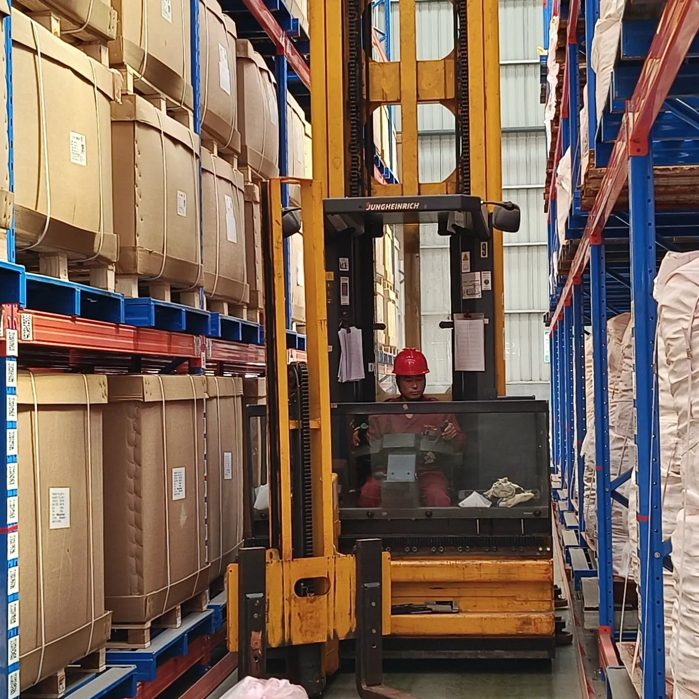 Versatile Efficient Rack Vna Rack Metal Narrow Aisle Rack Industrial Warehouse Storage Needs