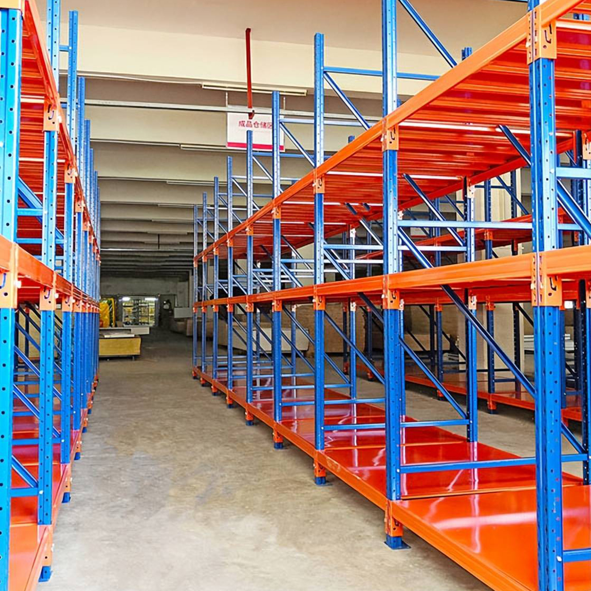 Industrial Warehouse Racks Heavy Duty Teardrop Pallet Racks System for Storage Solution