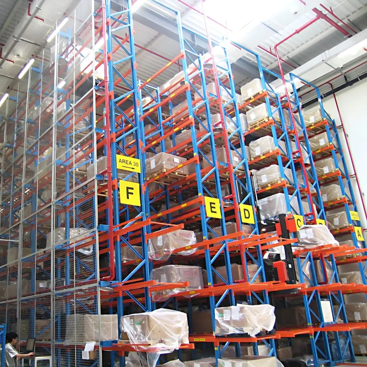 Narrow Aisle Pallet Rack High Efficiency with Turret Truck for Industrial Warehouse