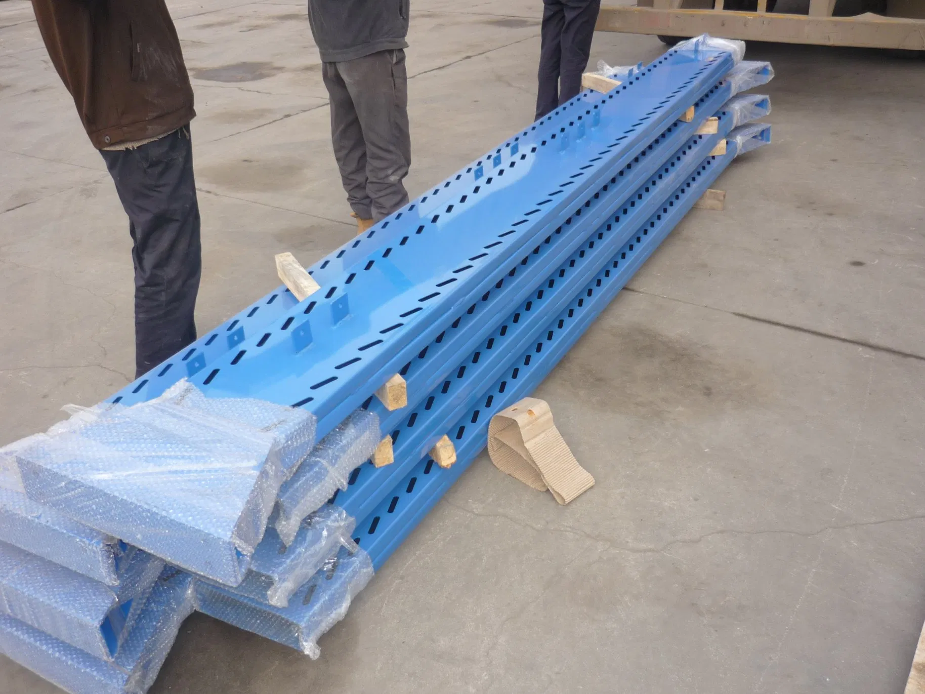 Heavy Duty Adjustable Steel Cantilever Rack for Warehouse Mold Storage
