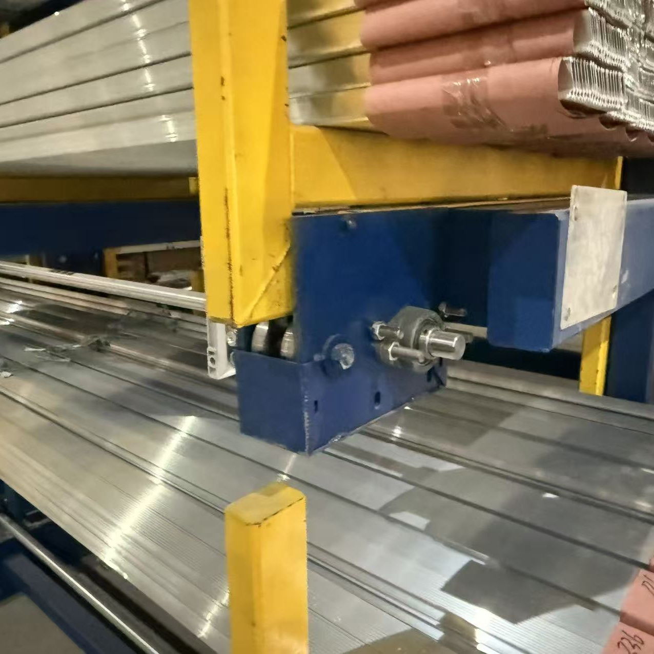 Hot Sales Custom Heavy-Duty Multi-Level Boltless Cantilever Rack