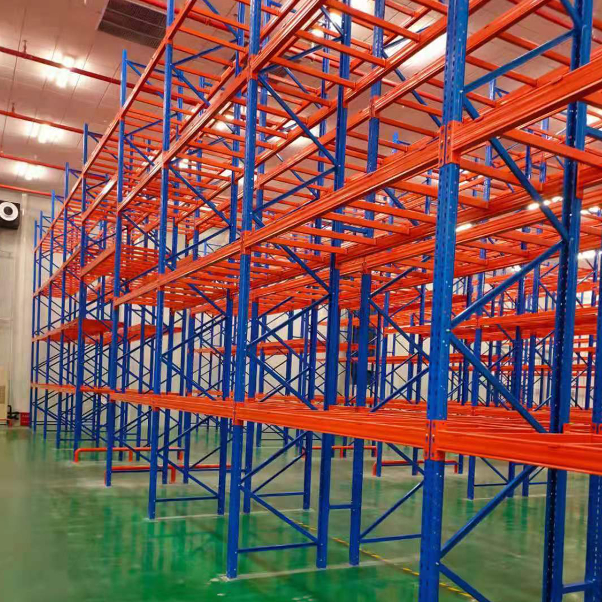 Industrial Warehouse Racks Heavy Duty Teardrop Pallet Racks System for Storage Solution
