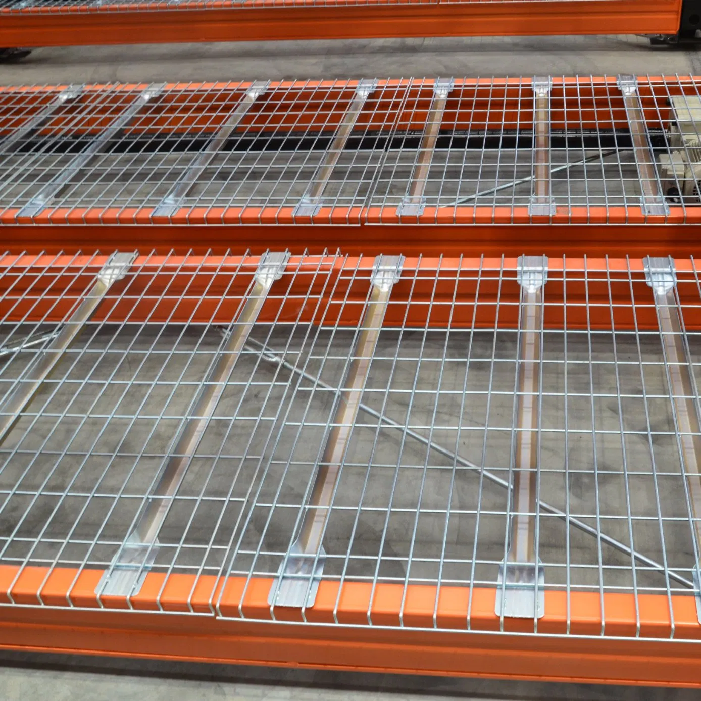 Storage Rack Heavy Duty Wire Mesh Deck Steel Wire Mesh Weight Capacity Warehouse and Distribution Pallet Racking