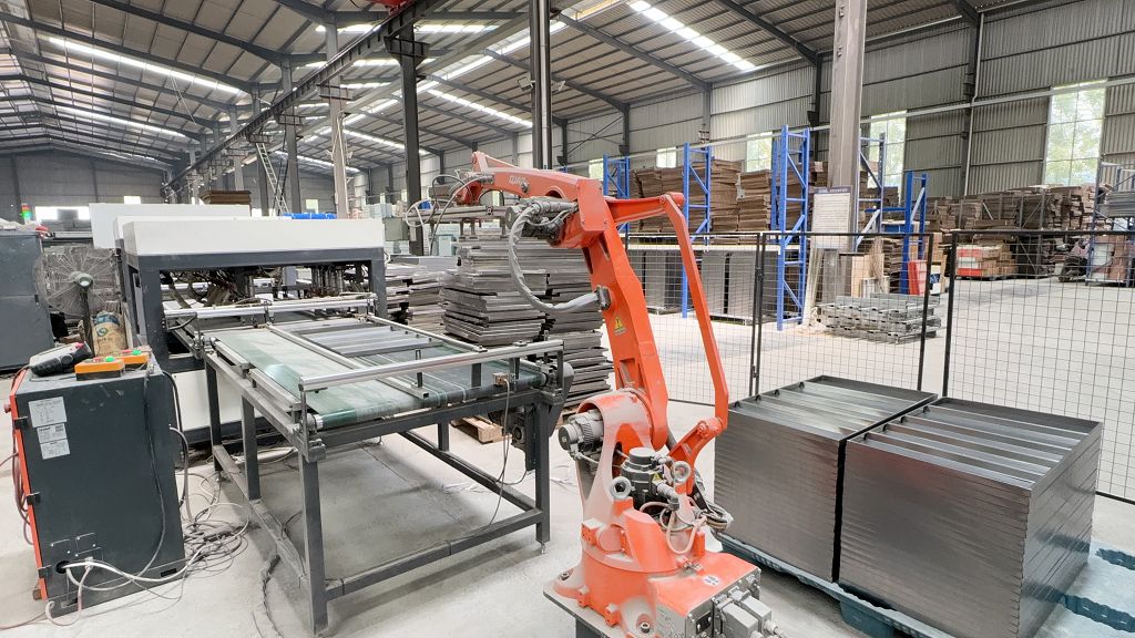 Plate welding manufacturing step for heavy duty racking systems