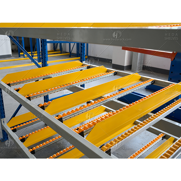 Carton Flow Racks Detail Left