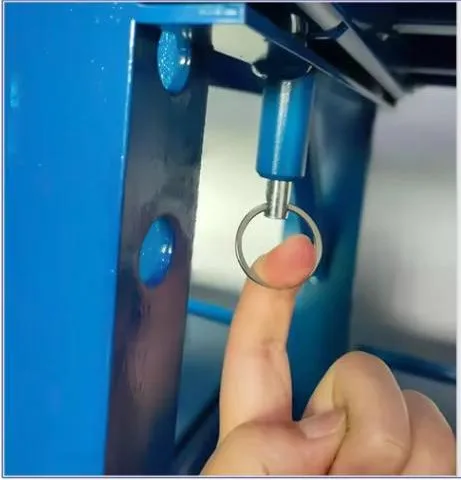 Safety anti-slip buckle