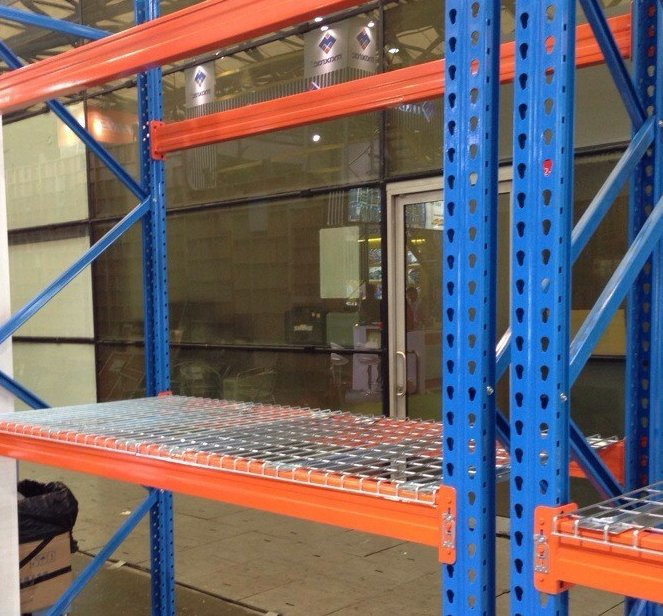 Pallet Rack with Steel Wire Mesh Decks