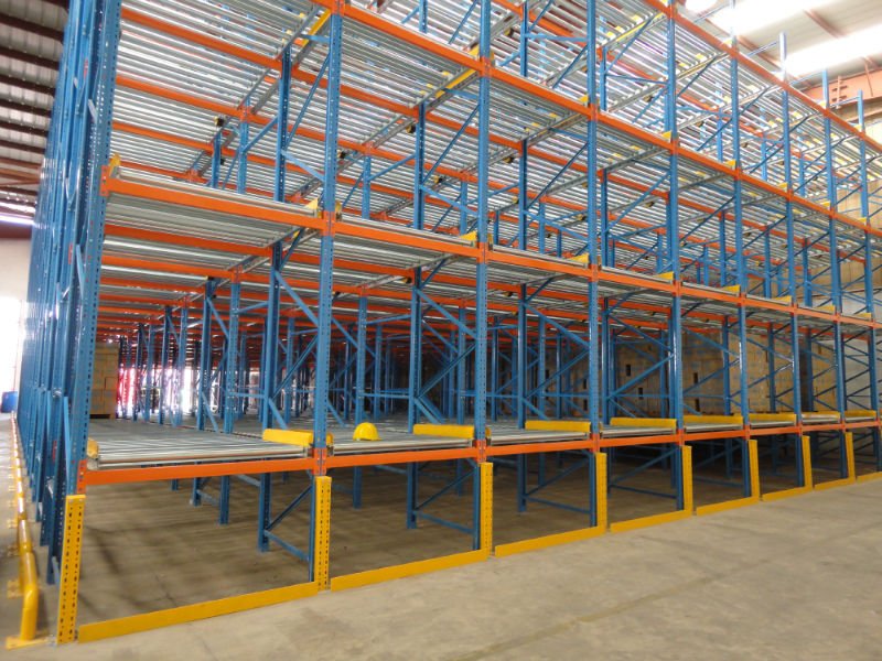 High Space Utilisation Gravity Roller Shelf Shelving Storage System Metal Warehouse Shelves FIFO Pallet Flow Rack