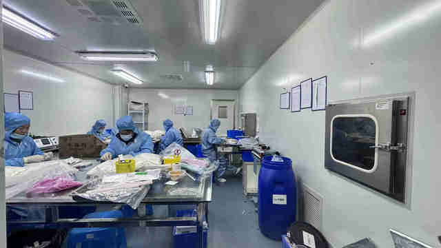قفازات نيتريل للفحص الطبي خالية من البودرة - Qingdao LUV Health