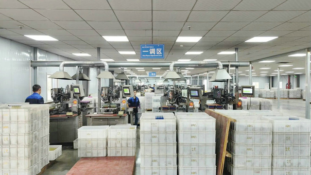 Luvn Vape state-of-the-art manufacturing facility in Shenzhen China