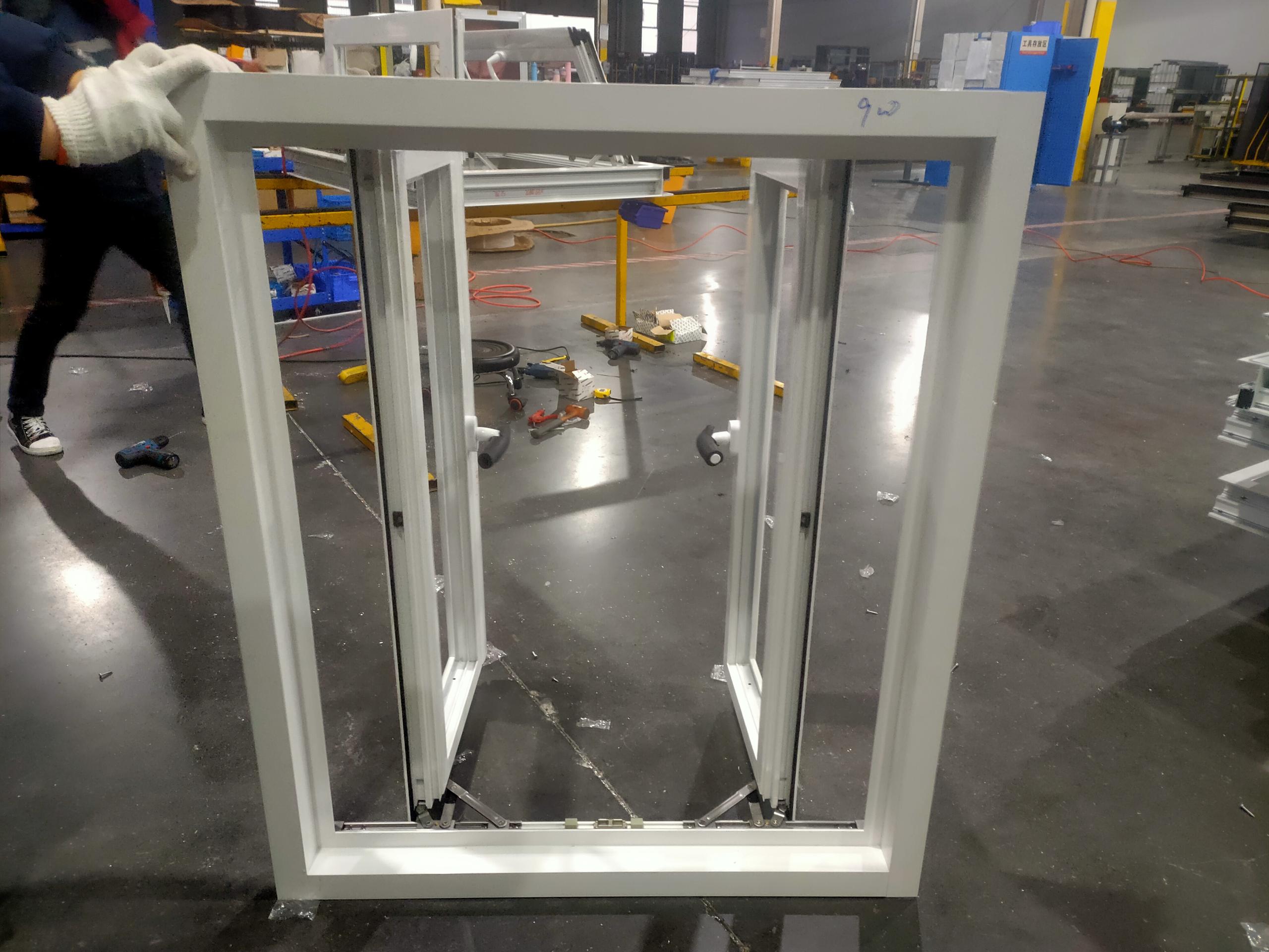Superhouse Customized Tempered Glass Window Soundproof Residential Ues French Aluminum Casement Window