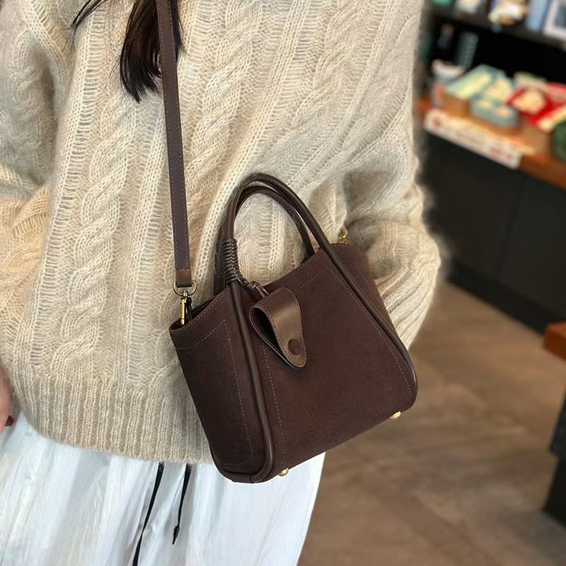 Cesta de Legumes de Mão para Mulheres 2026 Nova Bolsa Transversal para Mulheres, Bolsa de Couro em Forma de Balde, Bolsa de Ombro Fashionável