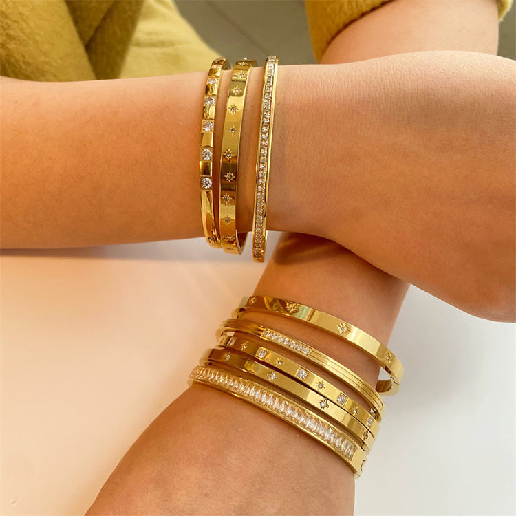 Pulseira de Aço Inoxidável Dourada com Diamante de Zircônia em Círculo Retrô para Mulheres 18K