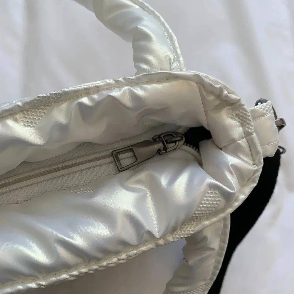 Bolsa Hobo Feminina Matelassê Bolsa de Ombro Grande Capacidade Almofada Matelassê Tote