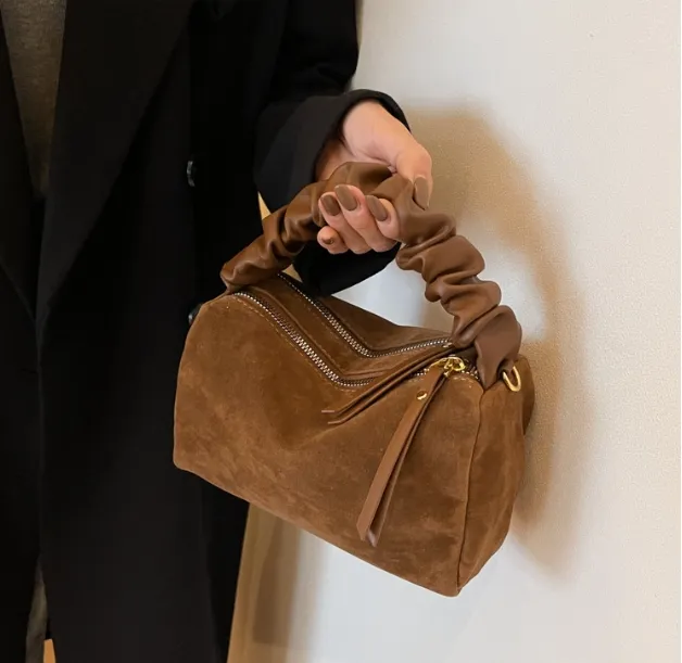 Bolsa de Veludo de Couro PU Feminina Nova Moda Bolsa de Ombro Única de Veludo Designer Bolsa de Luxo de Couro Moda Bolsa de Couro de Camurça PU Bolsa Feminina