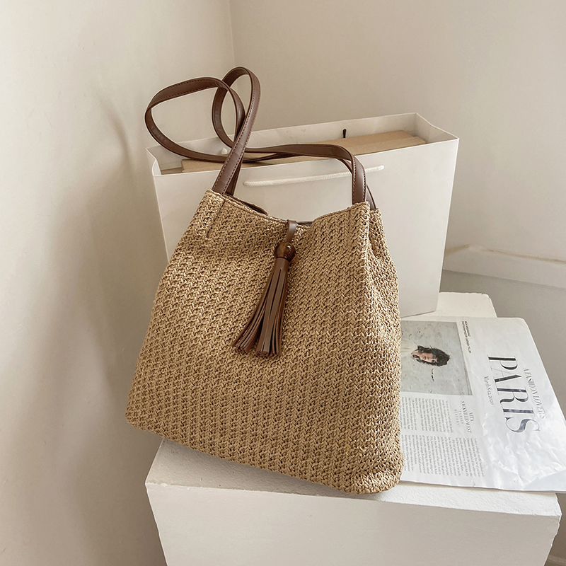 Nova Fábrica de Bolsas de Praia de Palha em Couro PU Designer Moda Bolsas para Senhora Bolsa de Ombro Transversal Bolsas Hobo Femininas Pequena MOQ