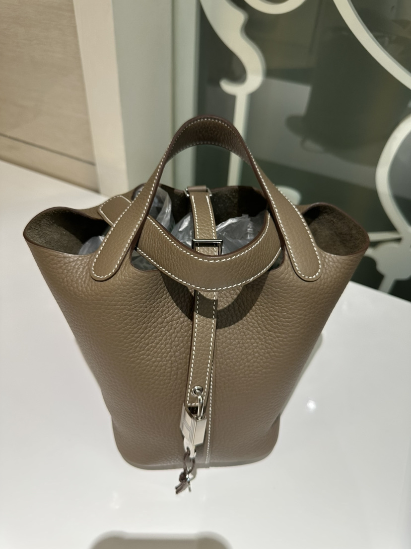 Bolsa de Designer de Luxo para Mulheres, Lata de Lápis com Fecho 18cm Bolsa Bucket de Couro Tc Cinza Elefante Etoupe