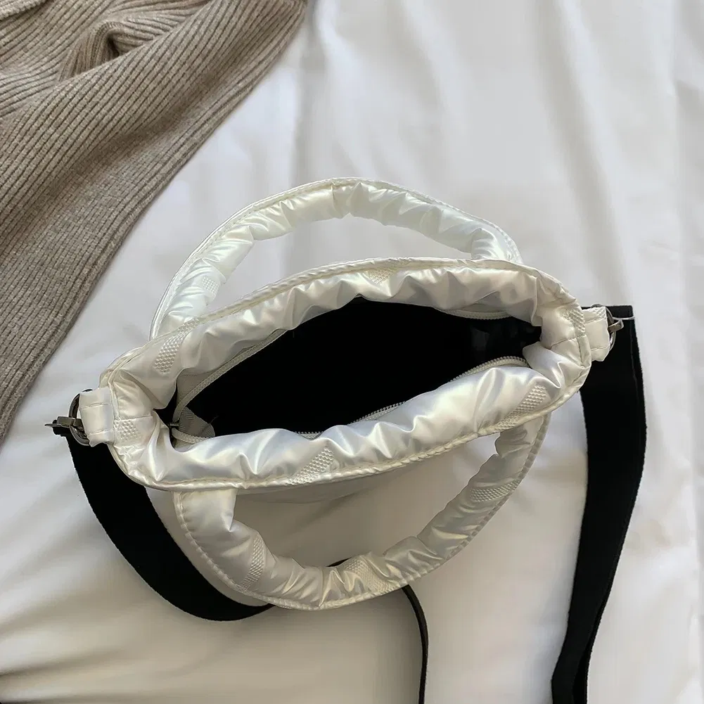 Bolsa Hobo Feminina Matelassê Bolsa de Ombro Grande Capacidade Almofada Matelassê Tote