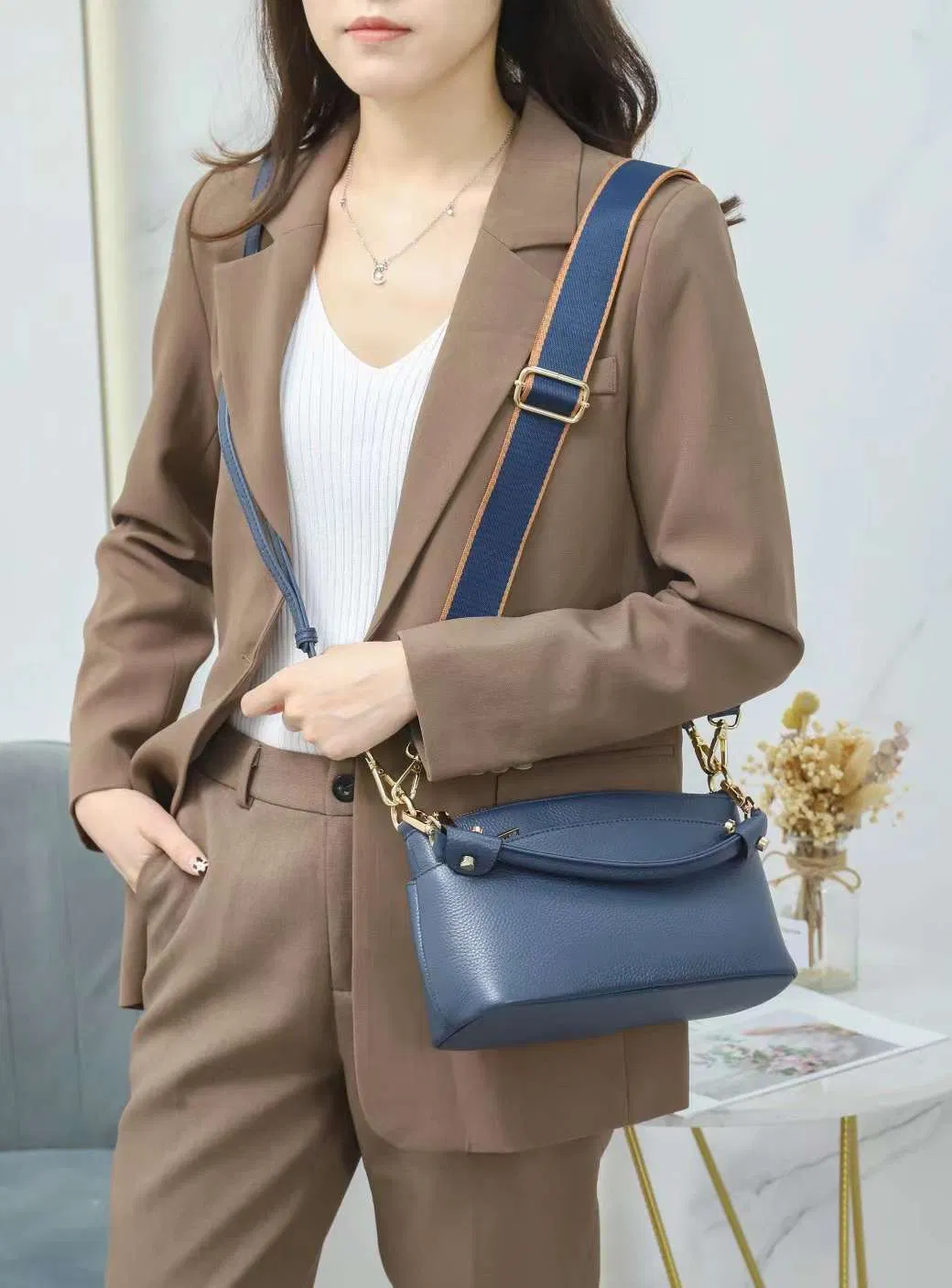 Bolsa Nova Feminina Moda Estilo Quente Tecido Impermeável Bolsa de Ombro Única Bolsa Grande Ultralight