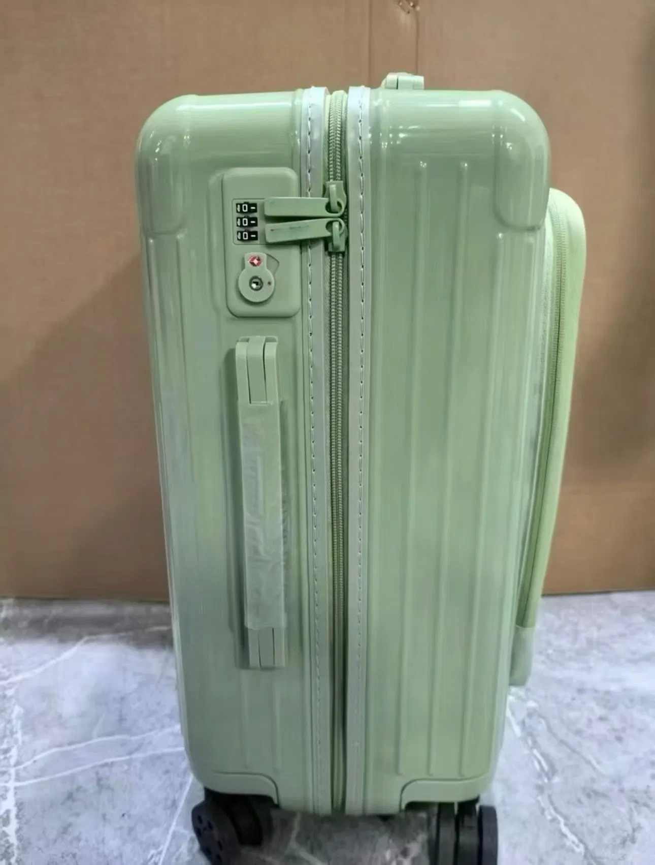 Modelo de Mala 8