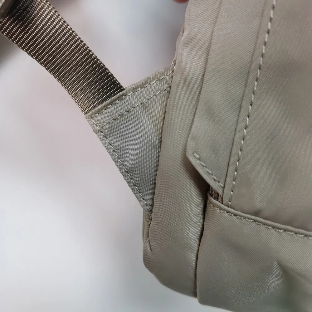 Mochila feminina personalizada 27L versátil prática de nylon para laptop, acampamento, ao ar livre, ombro, computador, esporte, caminhada/viagem, impermeável