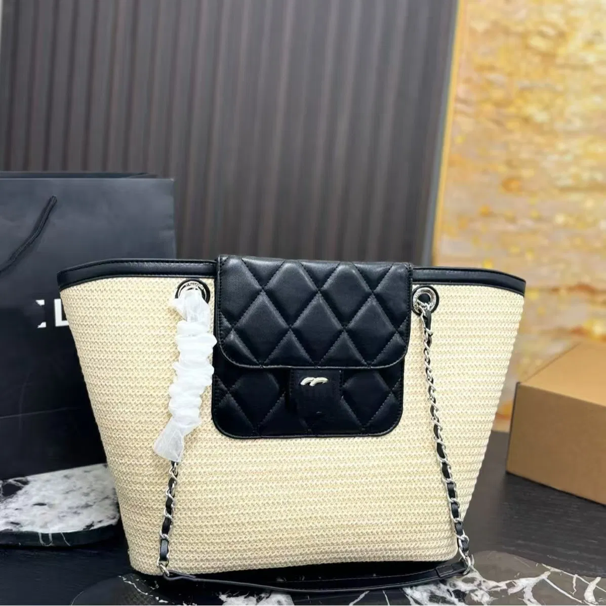 Atacado de 26c Bolsa Clássica de Palha Trançada, Bolsa de Praia Pequena, Cesta de Vegetais para Férias, Bolsa de Ombro de Grande Capacidade