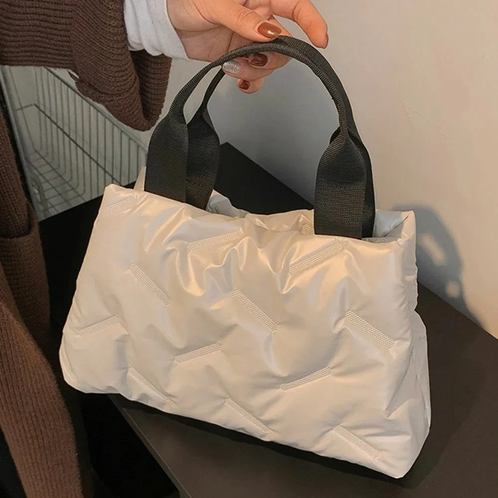 Bolsa Hobo Feminina Matelassê Bolsa de Ombro Grande Capacidade Almofada Matelassê Tote