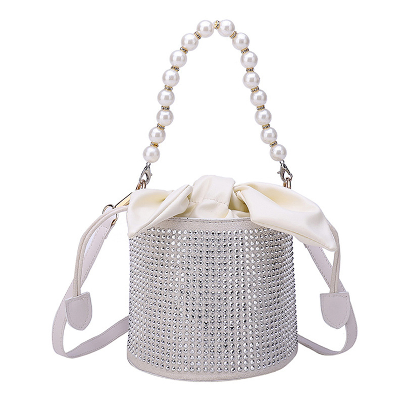 Bolsa Balde com Cabo de Pérola e Strass para Mulheres - Estilosa e Versátil, a Escolha Perfeita para Mulheres Modernas. Bolsas, Bolsas de Moda, Bolsa de Maquiagem, Bolsa Feminina, Bolsa Tote