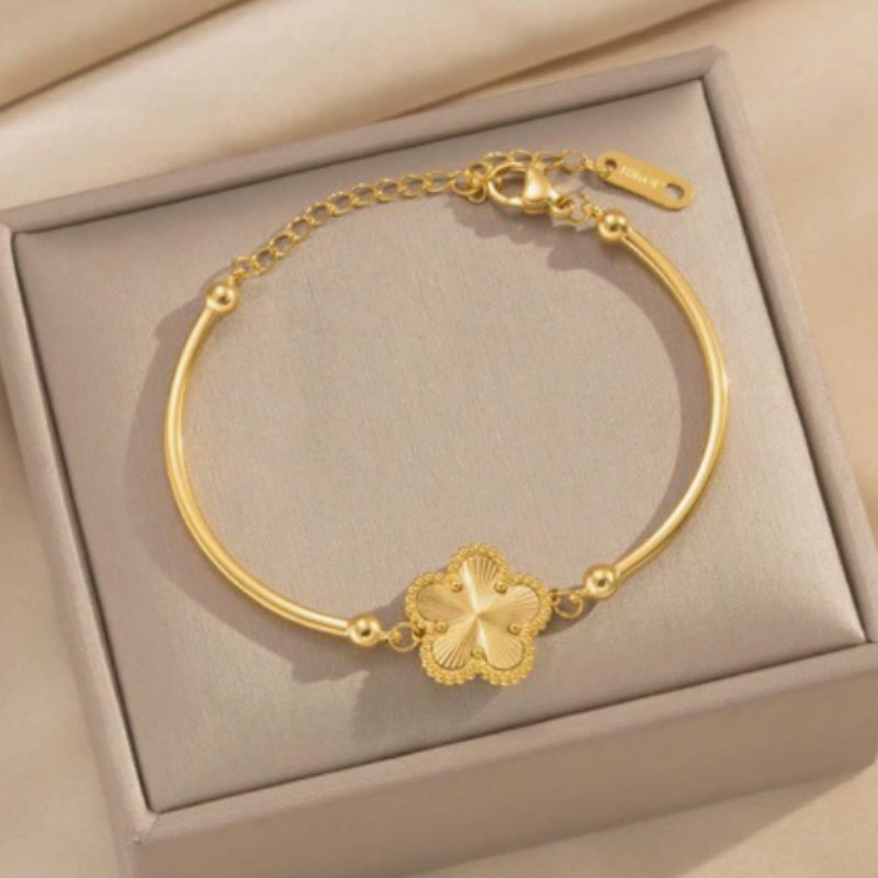 Bracelete de Quatro Folhas de Trevo Multicolorido de Moda Nova por Atacado em Aço Inoxidável 18K Bracelete de Flor Dourado Empilhável para Mulheres