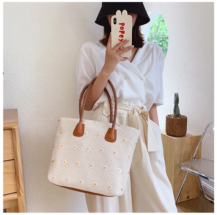 Bolsa Rattan 2