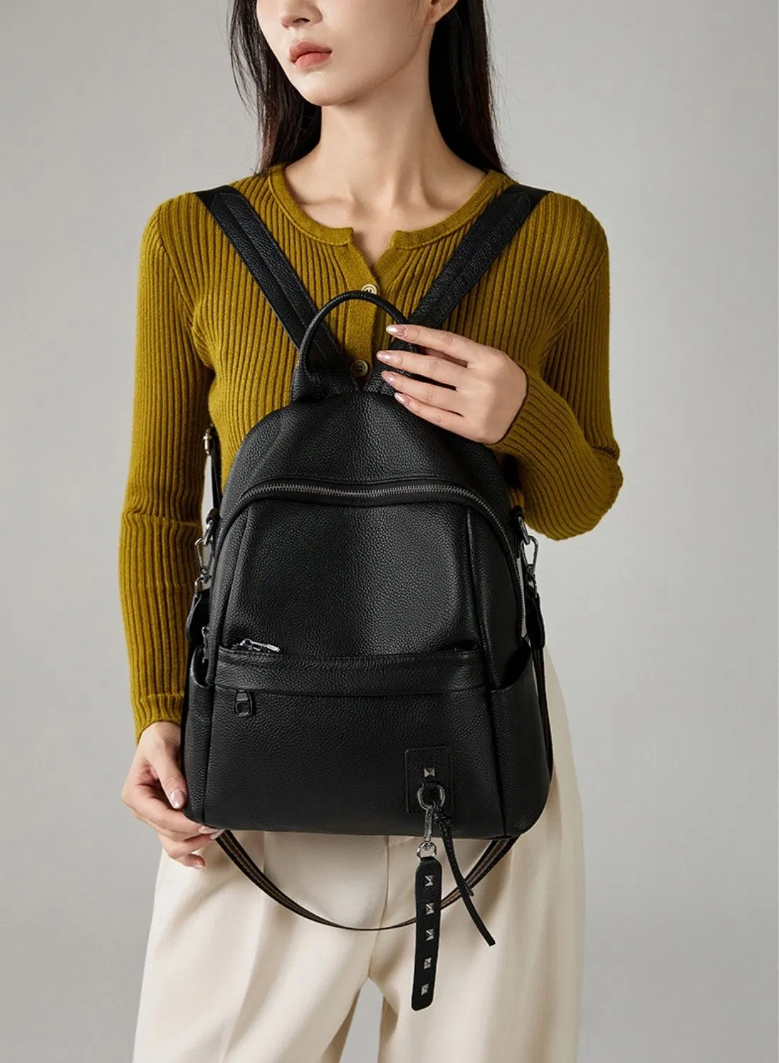 Mochila de Couro de Vaca de Grão Superior Premium com Opção de Transporte Transversal