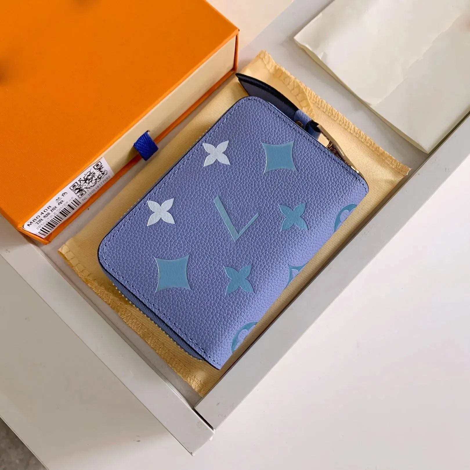 Carteras de diseño para mujeres, carteras cortas de lujo clásicas para damas, carteras con cremallera, billetera con flores en relieve, monedero, tarjetero