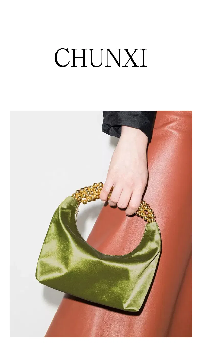 Bolso de Mano Personalizado 1