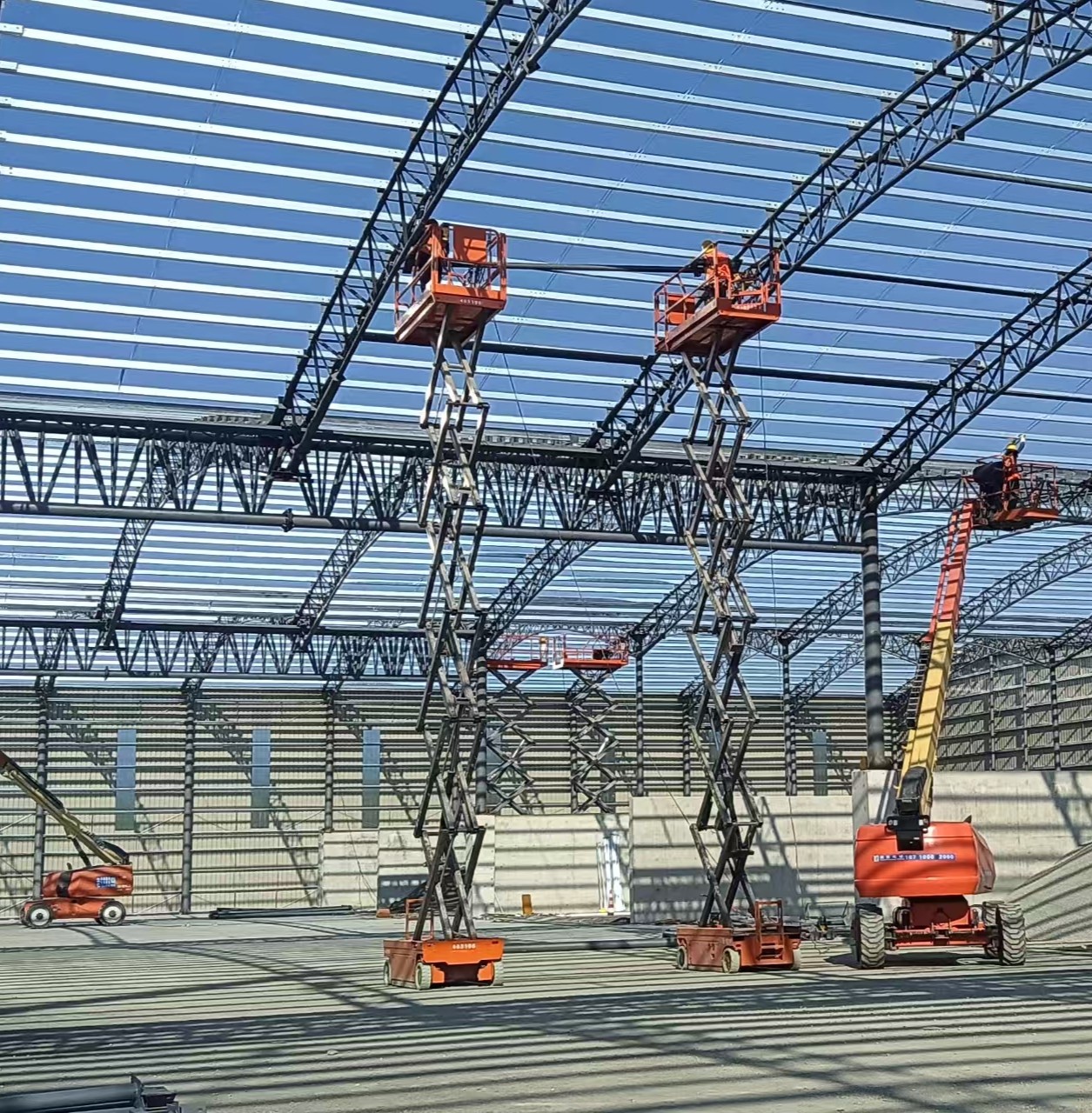 High Strength Steel Structure Shed - Reinforced Concrete Base for Agricultural &amp; Industrial Use