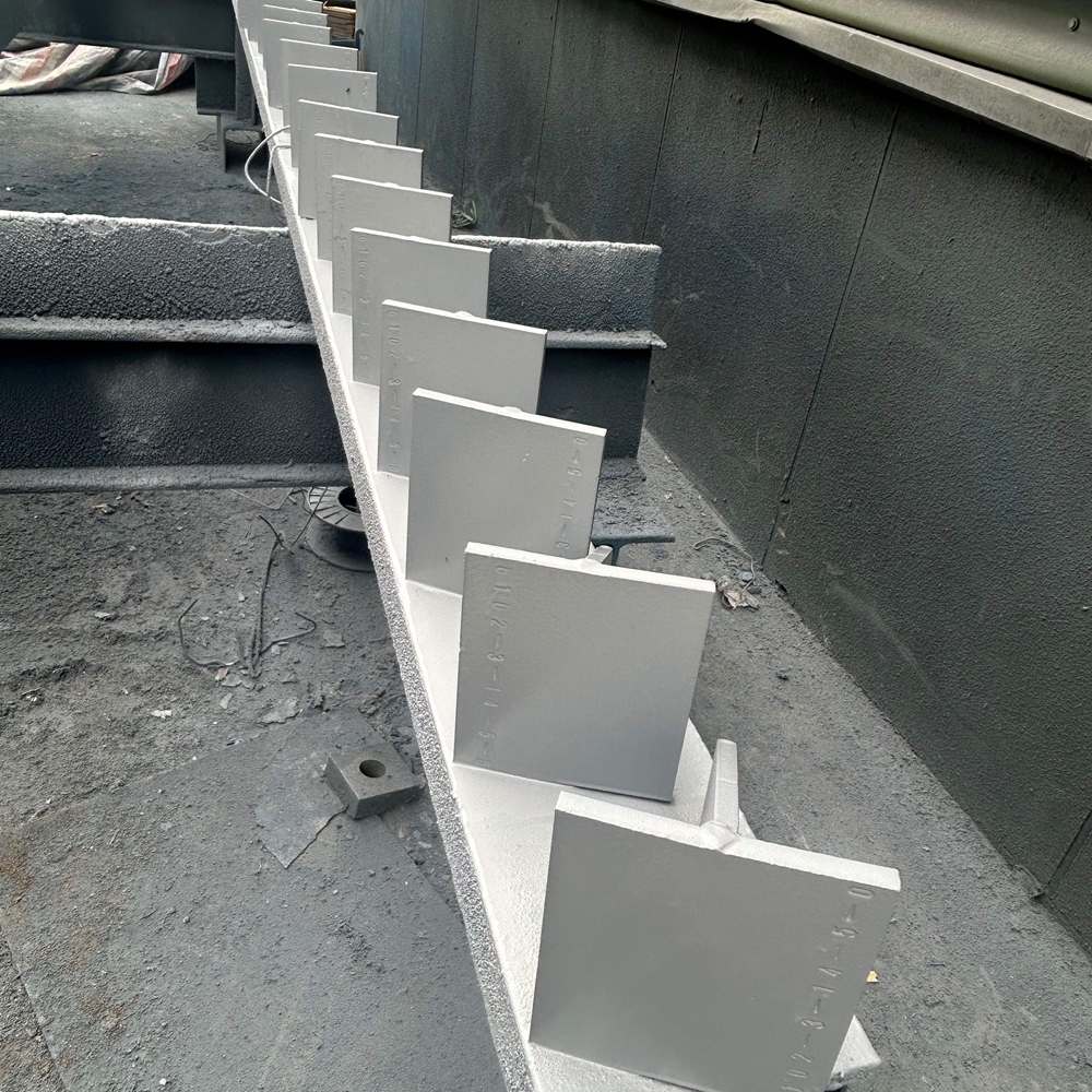 Custom Heavy Duty Industrial Machine Base Structural Steel Welded Frame Fabrication Large-Format OEM Chassis Assembly