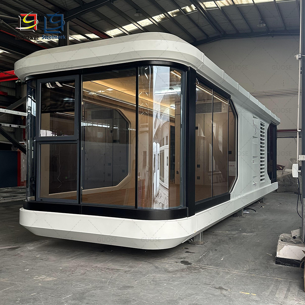 Space Capsule House Luxury Prefab Hotel Modern Mobile House Outdoor Modern Tiny House