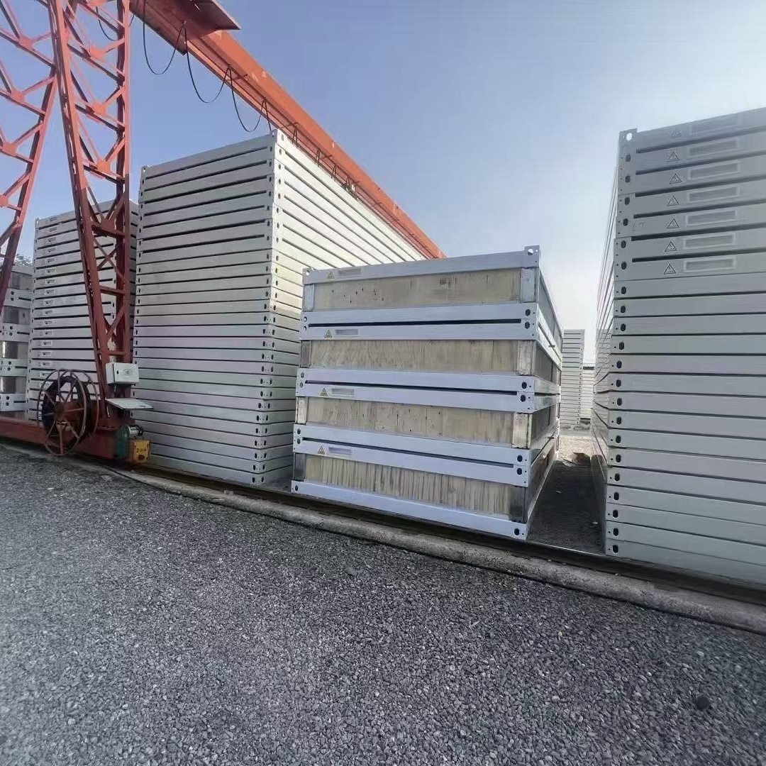 Container Loading Detail 3