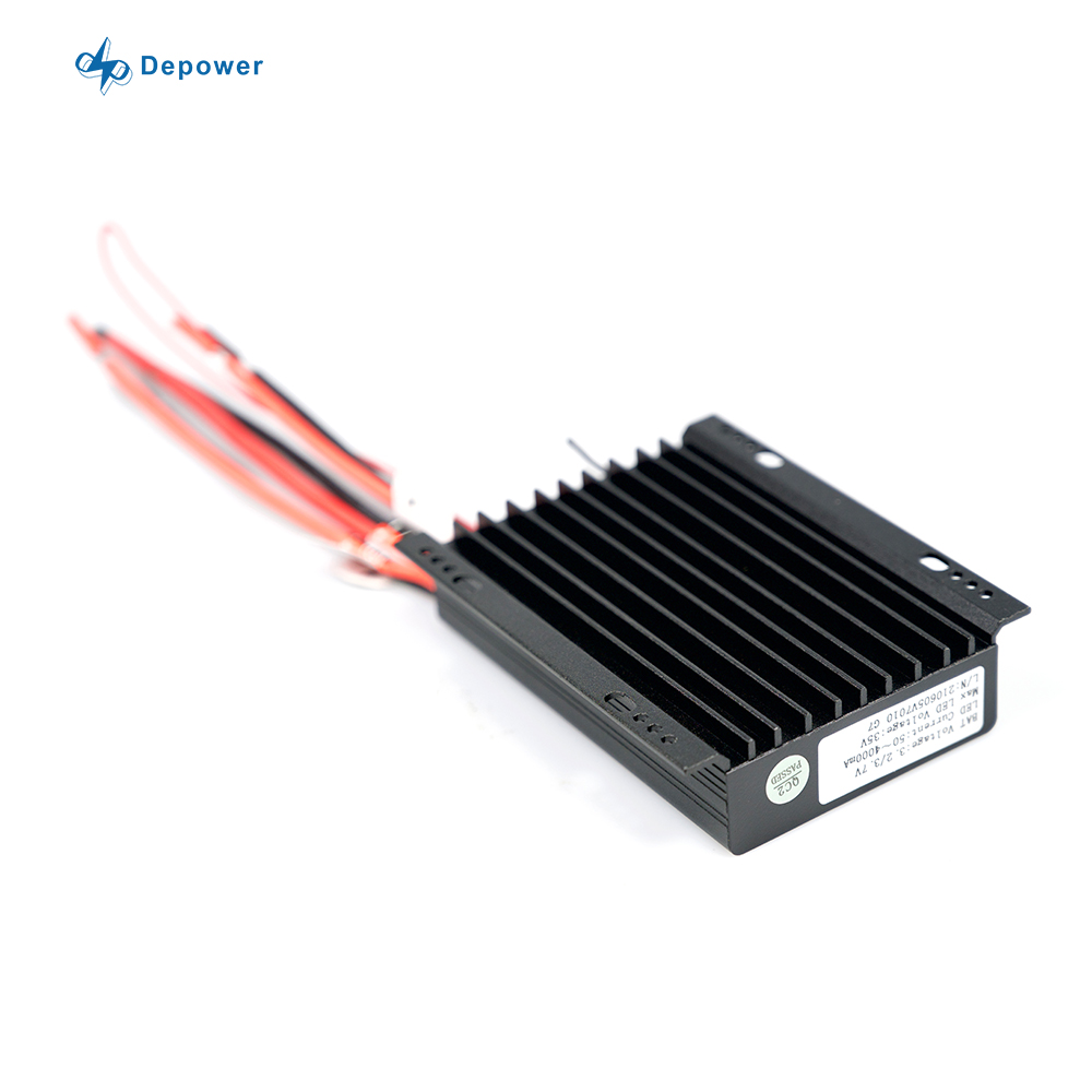 3.2v LiFePO4 Battery MPPT Solar Charge Controller Solar Street Light Charge Controller
