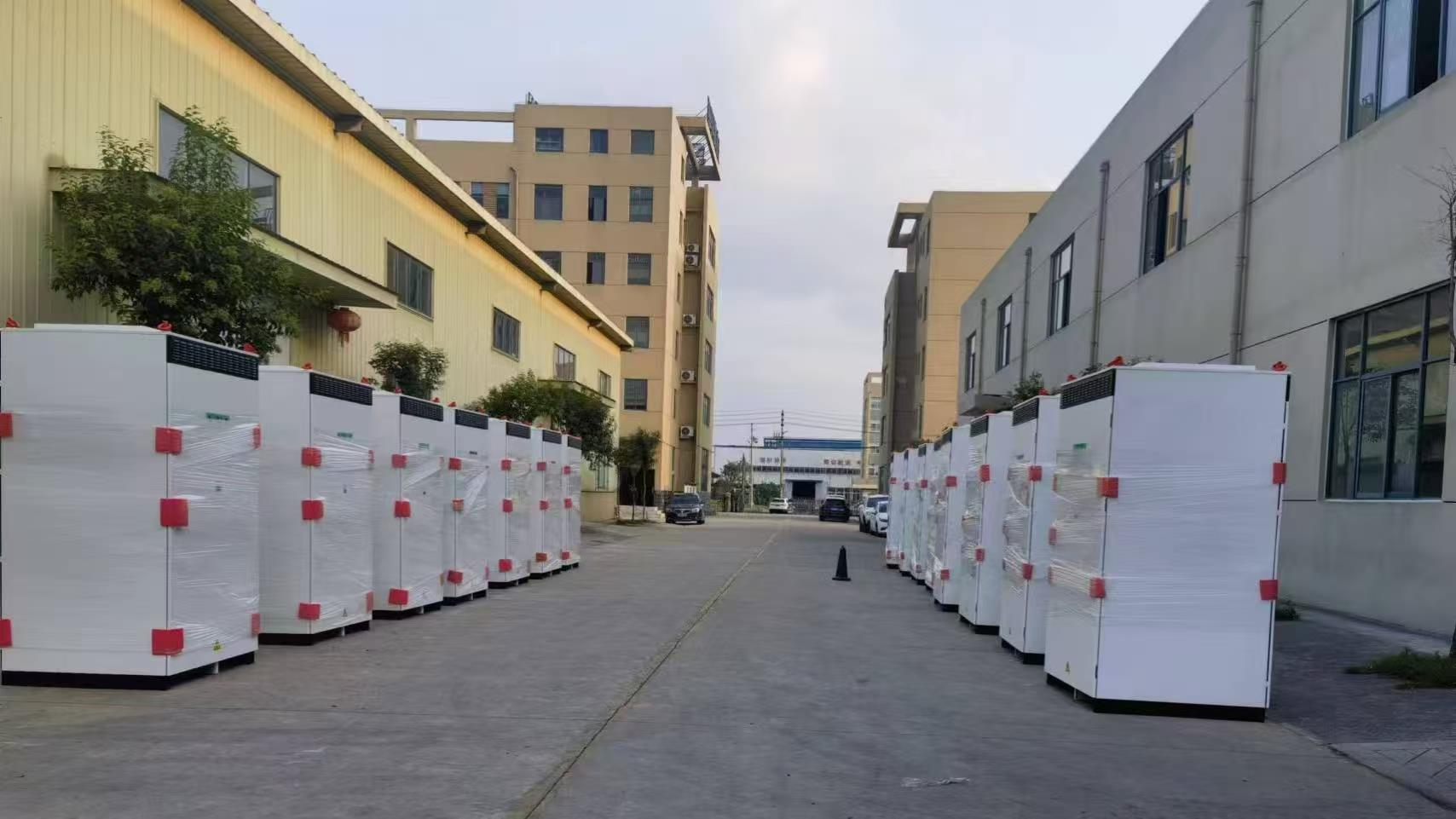 Solar panel packaging and export preparation at Luzz Solar