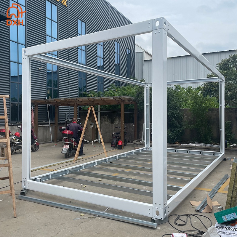 Low Cost 10ft 20ft 30ft 40ft Durable Steel Galvanized Modern Custom Assembly Stackable Prefabricated Container House Frame