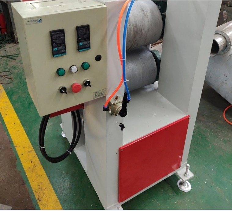 Decorative WPC Solid Wood Embossing Plate Profile Extruder Machine with Heat Press