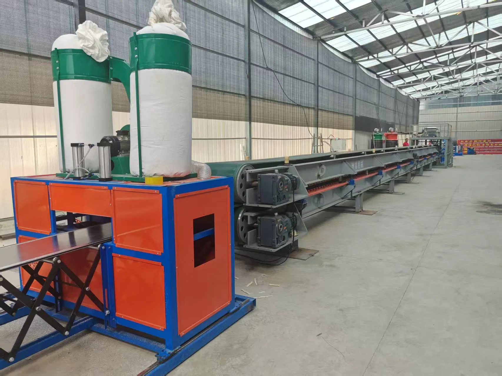 Metal Steel Sandwich Wall Panel Production Line of PU Wall Tile Roll Forming Machine for Sale Made in China