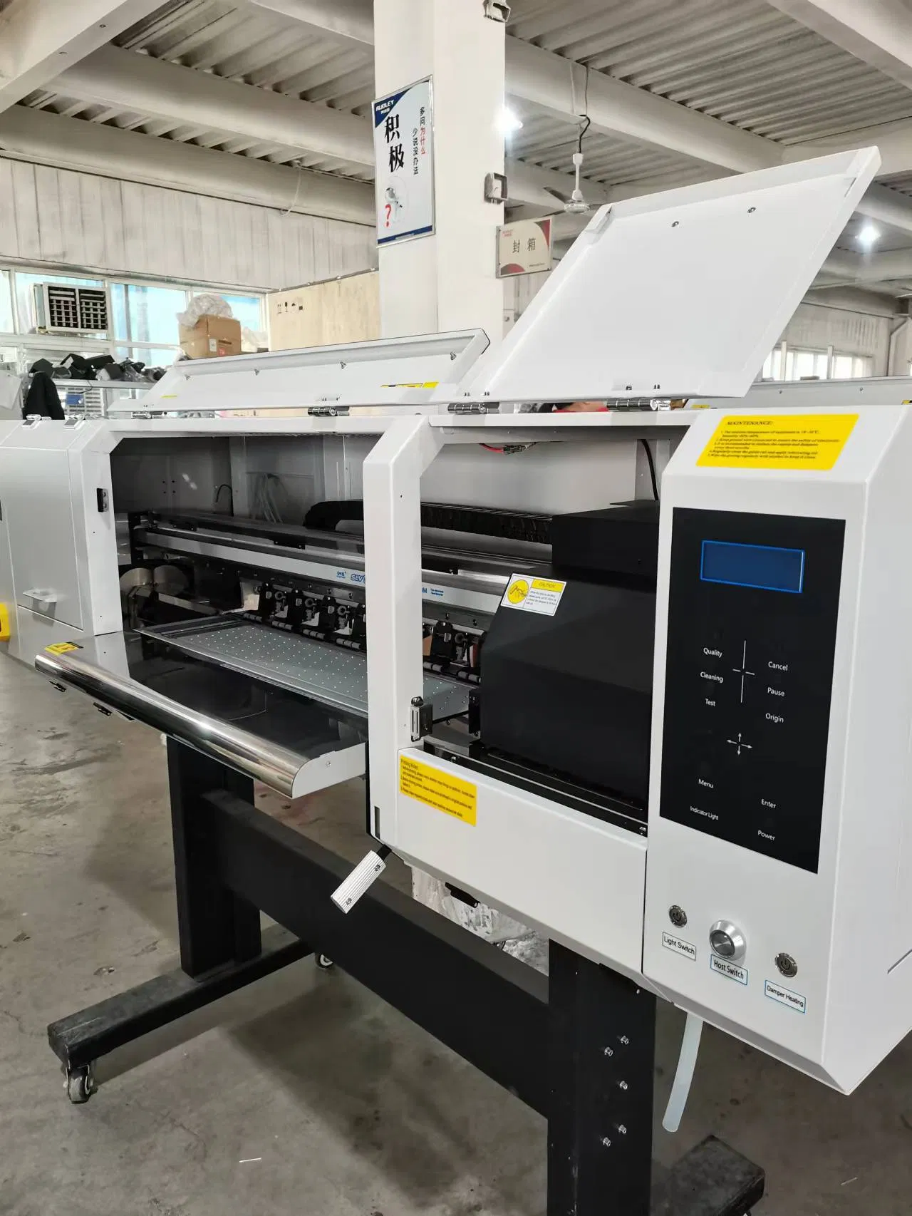 Easy to Operate 60cm Four Head Dtf I3200A1 Printer White+ Color Pigment Ink Including Shake Powder Dry and Ink Alarm System