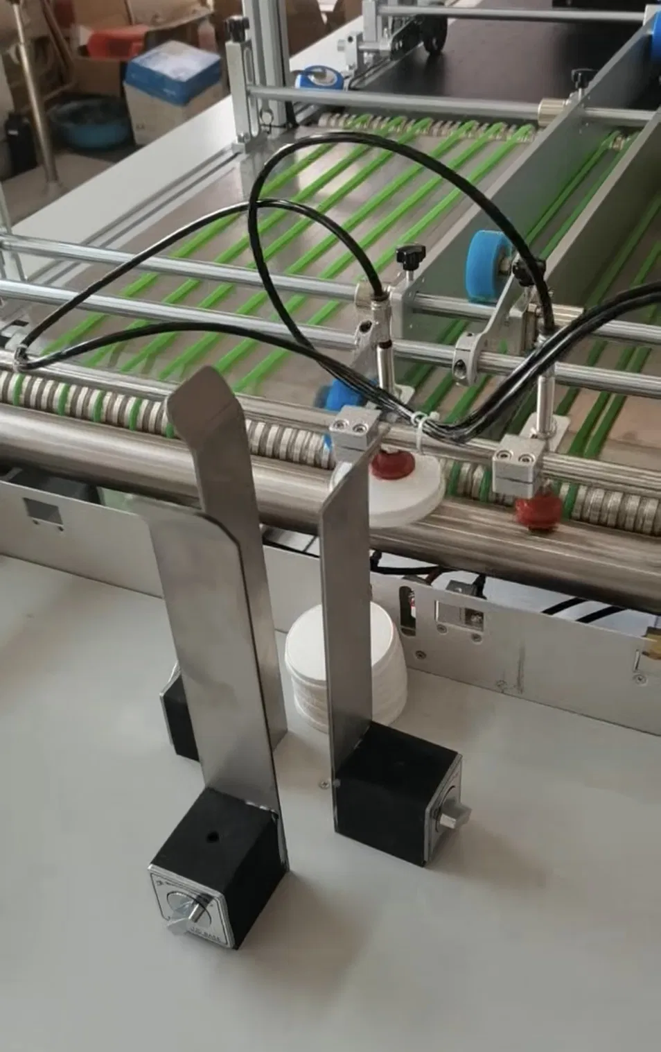 Suction Feeding System