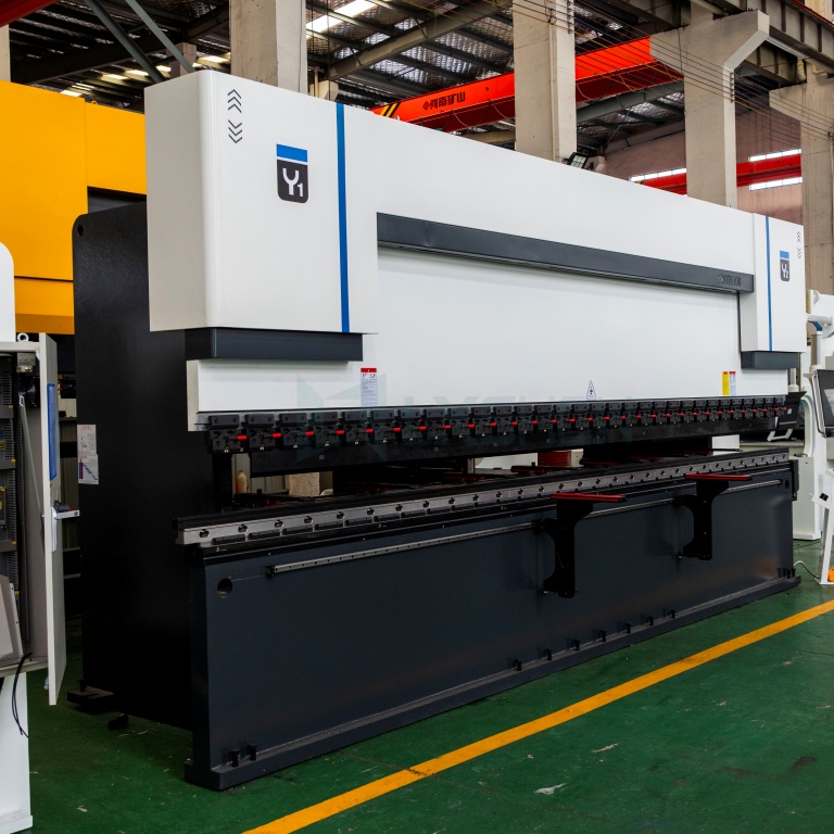 Custom WE67K-220T6100 Lxshow High Performance Customized Bending Machine for Sheet Metal Suppliers, Exporters