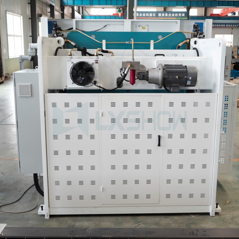 High-Quality WE67K-100T2500 Jinan Lxshow Customized Bending Machine for Sheet Metal Factory, Exporter